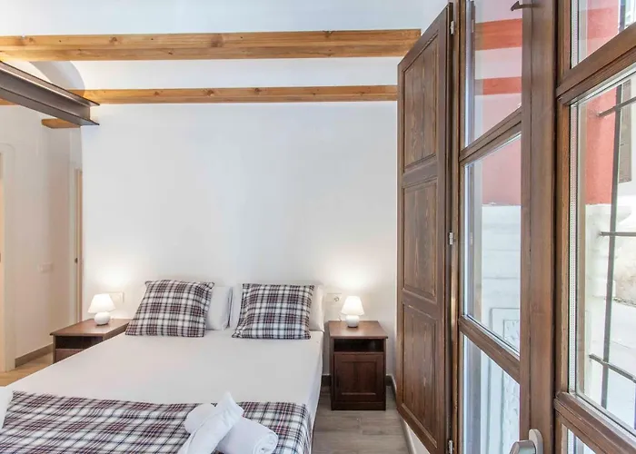 Apartup Central Market I